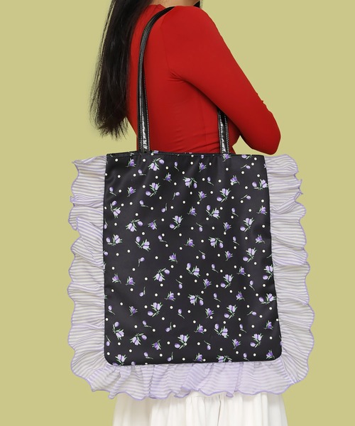 Casselini（キャセリーニ）の「Casselini(キャセリーニ)花柄プリントトート（トートバッグ・レディース・グリーン/ブラック/ブルー・FREE）」の9枚目の写真