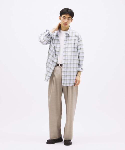 THOMAS MASON（トーマス メイソン）の「THOMAS MASON / トーマスメイソン ファット レギュラー シャツ（シャツ/ブラウス・メンズ・ブルー系その他/ネイビー/ベージュ系その他/ライトグレー/ブラック・LARGE/MEDIUM/SMALL）」の14枚目の写真