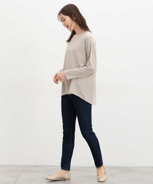 Honeys（ハニーズ）の「後ろタックチュニックＴ（Tシャツ/カットソー・レディース・グレイッシュベージュ/スモーキーグリーン系/ブラック/スミクロ・L/LL/M）」の11枚目の写真