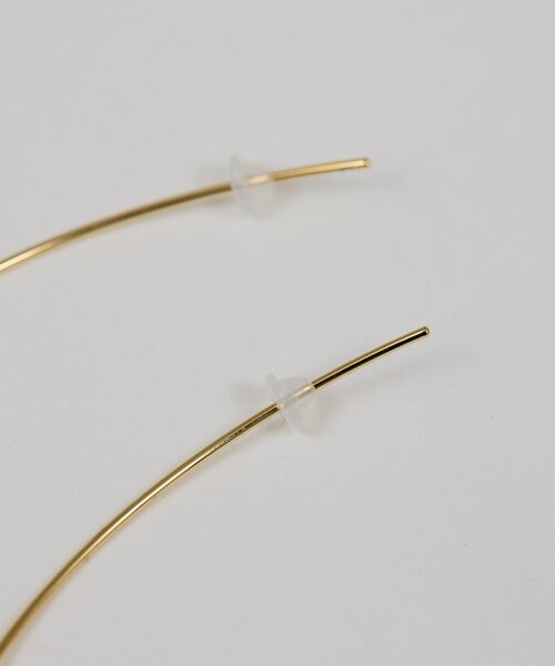 GALLARDAGALANTE(ガリャルダガランテ)の「シェルパールラインフックピアス(ピアス(両耳用)・レディース・ホワイト/ネイビー・FREE)」の5枚目の写真