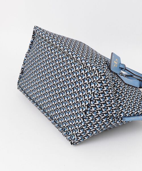 Roberta Pieri(ロベルタピエリ)の「ROBERTA PIERI (ロベルタ ピエリ)TATAMI ORGINAL ND(トートバッグ・レディース・ブルー/ライム・F)」の4枚目の写真