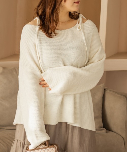 CLETTE(クレット)の「CLETTEオリジナルショルダーリボンルーズニット(ニット/セーター・レディース・ブルー/グレイッシュベージュ/アイボリー・3L/LL/4L)」の1枚目の写真