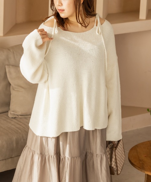 CLETTE(クレット)の「CLETTEオリジナルショルダーリボンルーズニット(ニット/セーター・レディース・ブルー/グレイッシュベージュ/アイボリー・3L/LL/4L)」の19枚目の写真