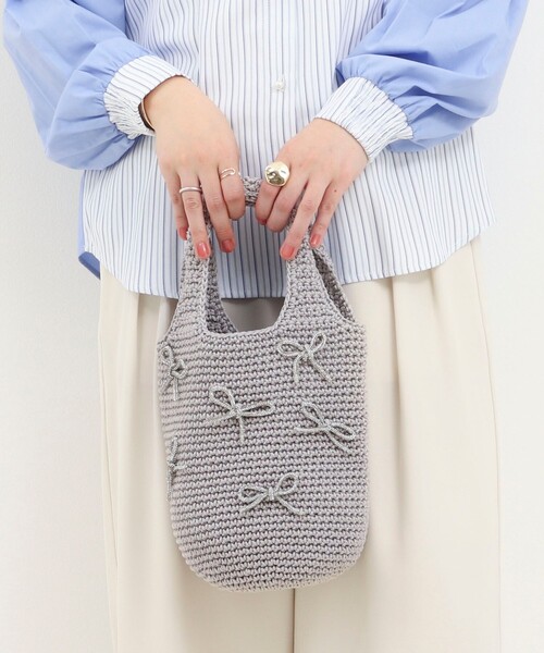 NOLLEY’S（ノーリーズ）の「ビジューリボンコード編みトートバッグ（トートバッグ・レディース・ブラック/ライトグレー・FREE）」の9枚目の写真