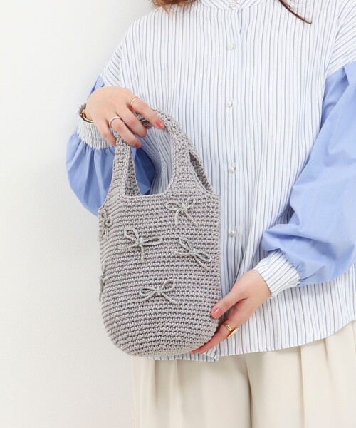 NOLLEY’S（ノーリーズ）の「ビジューリボンコード編みトートバッグ（トートバッグ・レディース・ブラック/ライトグレー・FREE）」の11枚目の写真