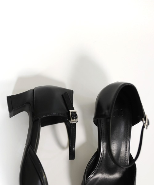 hiamu（ヒアム）の「【着用動画あり・4色展開】ヒアムロゴポイントメリージェーンパンプス/2026 SS NEW COLLECTION（パンプス・レディース・アイボリー/ブラック/シルバー/ブラックミックス・22.5㎝/23.0cm/23.5cm/24.0cm/24.5cm/25.0cm）」の15枚目の写真