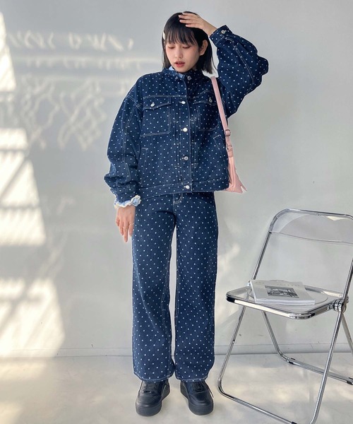 AS KNOW AS plus（アズノゥアズプラス）の「◯ノーカラーオーバーサイズデニムジャケット　セットアップ可能 【UNISEX ITEM】（デニムジャケット・レディース・ネイビー系/イエロー系/ブラック系・FREE）」の18枚目の写真
