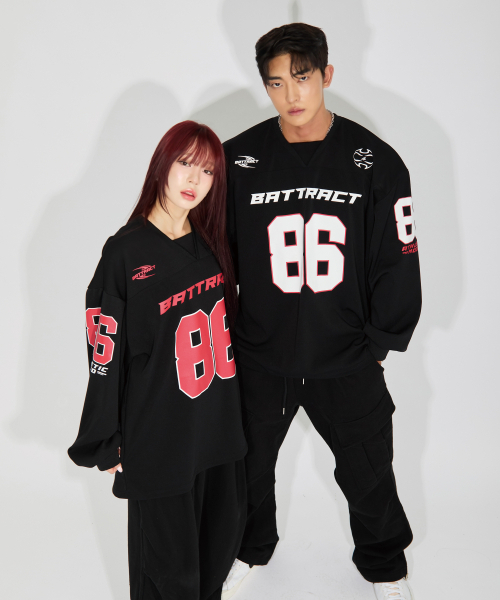 BATTRACT(バトラクト)の「シンボルアスレチックラグビーシャツ_ホワイト(Tシャツ/カットソー・メンズ・ホワイト/レッド・MEDIUM/LARGE)」の3枚目の写真
