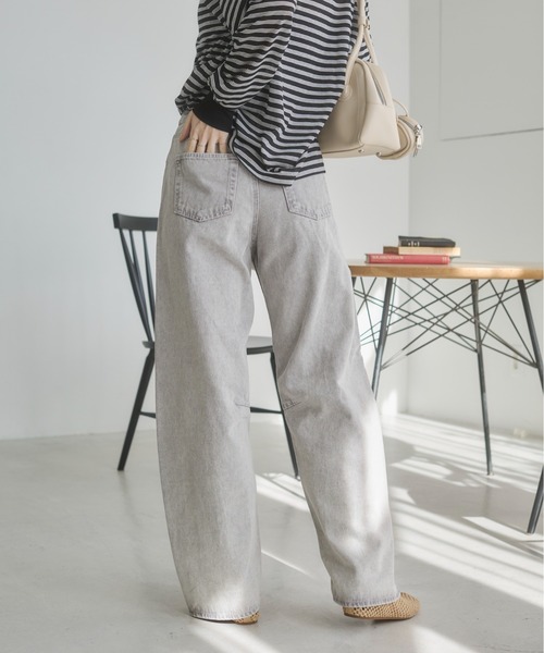 ANGIE（アンジー）の「【セットアップ対応】バレルレッグデニムパンツ（デニムパンツ・レディース・ブルー/ライトグレー/ピンク/イエロー・FREE）」の21枚目の写真