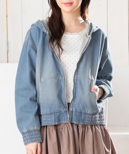 Honeys（ハニーズ）の「デニムフードブルゾン（ブルゾン・レディース・ブルー系その他/グレー・S/M/LL/L）」の2枚目の写真