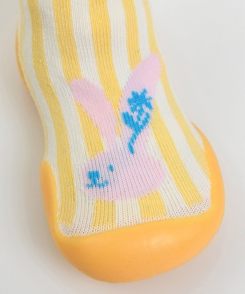 moimoln(モイモルン)の「ラビットファーストソックスシューズ・靴(ベビーシューズ/ベビーソックス・キッズ・イエロー・12.5cm/11.5cm)」の6枚目の写真