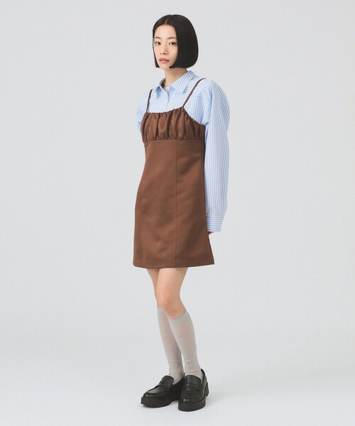 Ray BEAMS（レイビームス）の「サテン ミニ キャミソール ワンピース（ワンピース・レディース・ブラック/ブラウン・0/1）」の3枚目の写真