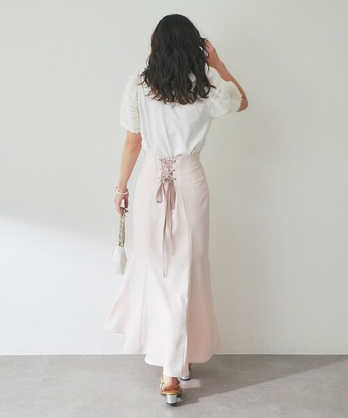 La boutique BonBon（ラブティックボンボン）の「フリルチュールスリーブビジュー釦ブラウス（シャツ/ブラウス・レディース・ブラック/ホワイト・FREE）」の7枚目の写真