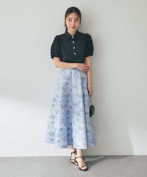 La boutique BonBon（ラブティックボンボン）の「フリルチュールスリーブビジュー釦ブラウス（シャツ/ブラウス・レディース・ブラック/ホワイト・FREE）」の13枚目の写真