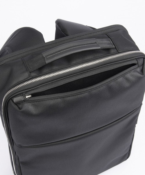 ace.(エース)の「ビジネスリュック ガジェタブルR 10th 16L B4サイズ 15.6インチPC 限定モデル 68962(ビジネスバッグ・メンズ・ブラック・FREE)」の2枚目の写真