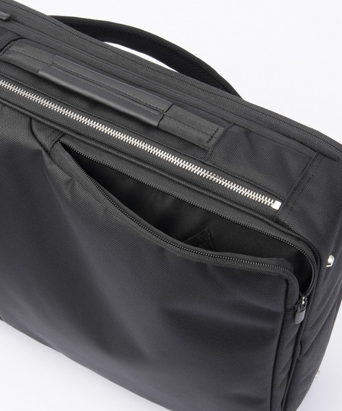 ace.(エース)の「ビジネスリュック ガジェタブルR 10th 16L B4サイズ 15.6インチPC 限定モデル 68962(ビジネスバッグ・メンズ・ブラック・FREE)」の7枚目の写真