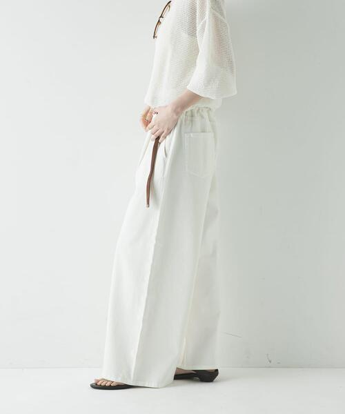 URBAN RESEARCH(アーバンリサーチ)の「『3サイズ展開』綿麻デニムイージーパンツ(デニムパンツ・レディース・ホワイト/ライトブルー・40/38/36)」の9枚目の写真