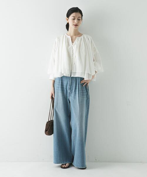 URBAN RESEARCH(アーバンリサーチ)の「『3サイズ展開』綿麻デニムイージーパンツ(デニムパンツ・レディース・ホワイト/ライトブルー・40/38/36)」の21枚目の写真