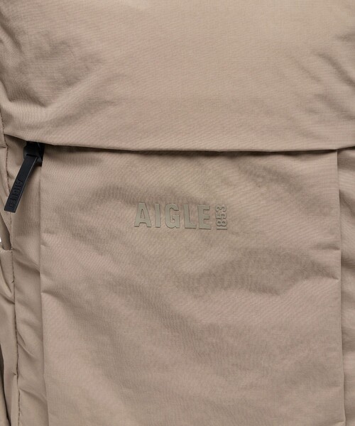 AIGLE(エーグル)の「撥水 ネイバーフッド バッグパック 18L(バックパック/リュック・レディース・ブラウン/ブラック・FREE)」の7枚目の写真