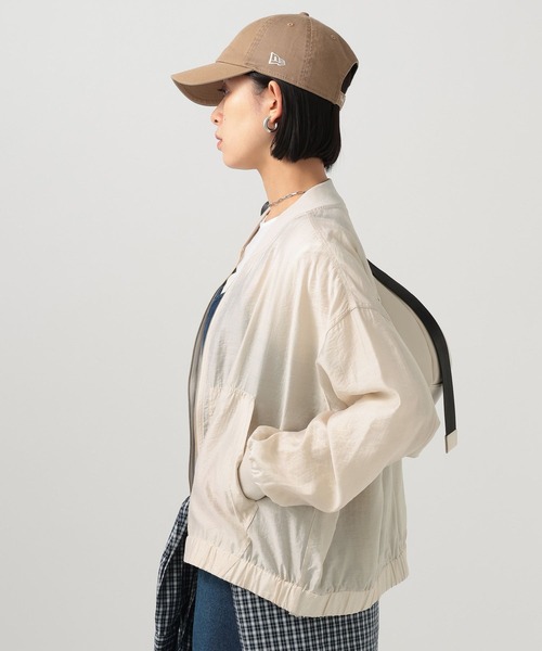 BAYFLOW（ベイフロー）の「[シルエット調整可能]シアーリブブルゾン（ブルゾン・レディース・サンドベージュ/ブラック/アイボリー・FREE）」の10枚目の写真