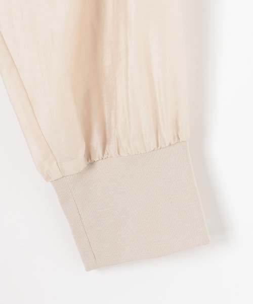 BAYFLOW（ベイフロー）の「[シルエット調整可能]シアーリブブルゾン（ブルゾン・レディース・サンドベージュ/ブラック/アイボリー・FREE）」の18枚目の写真