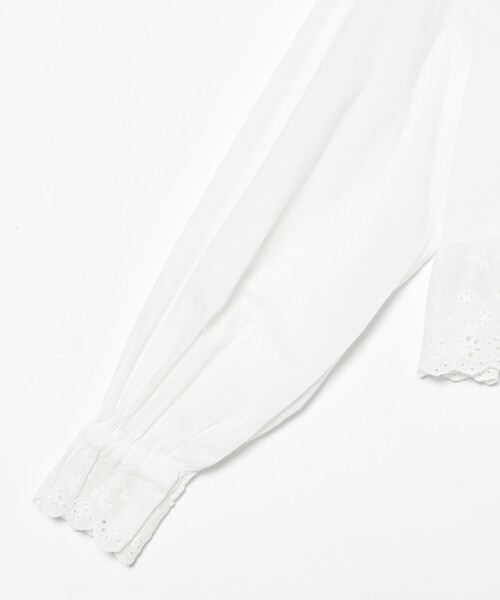 BEAMS BOY(ビームスボーイ)の「カットワーク ブラウス(シャツ/ブラウス・レディース・オフホワイト/ブラック・1/2)」の3枚目の写真