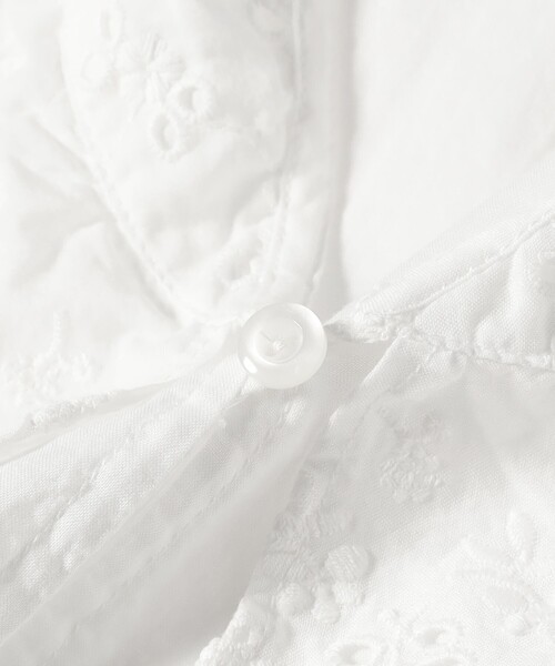 BEAMS BOY(ビームスボーイ)の「カットワーク ブラウス(シャツ/ブラウス・レディース・オフホワイト/ブラック・1/2)」の5枚目の写真