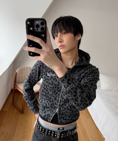 DRUNKTXT(ドランクテキスト)の「Hotfix Leopard Zip-Up Hoodie Black(パーカー・レディース・その他・FREE)」の5枚目の写真