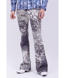 TORNADO MART（トルネードマート）の「TORNADO MART∴ホワイトジャガーベルボトム（デニムパンツ）」