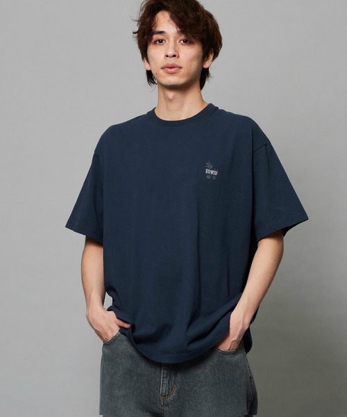 EDWIN（エドウィン）の「EDWIN エドウィン スーベニア プリントTシャツ 半袖（Tシャツ/カットソー・メンズ・アイボリー/ブラック/ブルー/ネイビー・MEDIUM/LARGE/X-LARGE）」の5枚目の写真