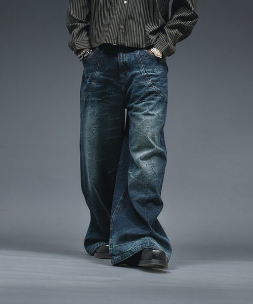 ANDER HUNK(アンダーハンク)の「Crack Overdyed Wide Flare Denim / クラックオーバーダイワイドフレアデニム(デニムパンツ・メンズ・ライトインディゴブルー/ブラック・LARGE/MEDIUM/SMALL)」の15枚目の写真