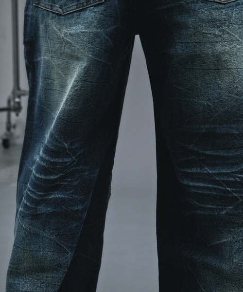 ANDER HUNK(アンダーハンク)の「Crack Overdyed Wide Flare Denim / クラックオーバーダイワイドフレアデニム(デニムパンツ・メンズ・ライトインディゴブルー/ブラック・LARGE/MEDIUM/SMALL)」の21枚目の写真