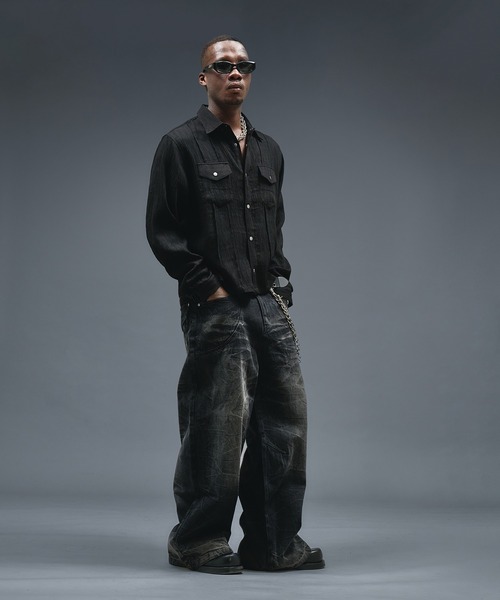 ANDER HUNK(アンダーハンク)の「Crack Overdyed Wide Flare Denim / クラックオーバーダイワイドフレアデニム(デニムパンツ・メンズ・ライトインディゴブルー/ブラック・LARGE/MEDIUM/SMALL)」の4枚目の写真
