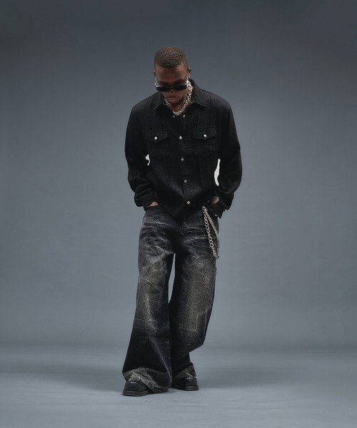 ANDER HUNK(アンダーハンク)の「Crack Overdyed Wide Flare Denim / クラックオーバーダイワイドフレアデニム(デニムパンツ・メンズ・ライトインディゴブルー/ブラック・LARGE/MEDIUM/SMALL)」の7枚目の写真