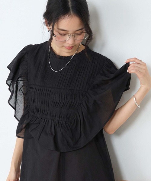 forksy.(フォルクシー)の「【forksy.】インドコットン ラッフルフリル ピンタック シアーブラウス(シャツ/ブラウス・レディース・ブルー系/グレイッシュベージュ/ライラック/ブラック/オフホワイト・FREE)」の6枚目の写真
