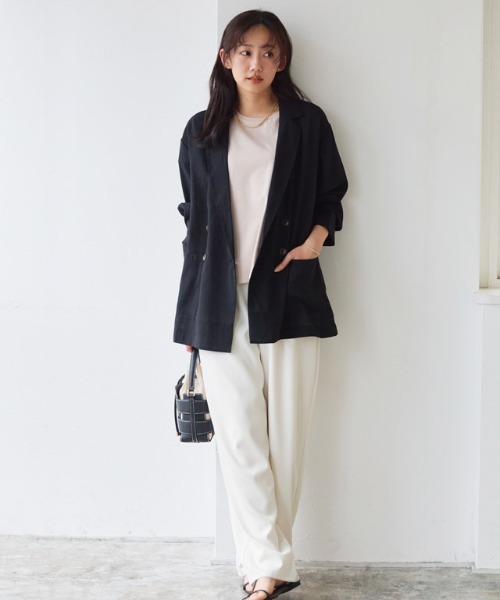 Pierrot(ピエロ)の「接触冷感シアーテーラードジャケット(テーラードジャケット・レディース・ベージュ/ブラック/アイボリー・M/L)」の4枚目の写真