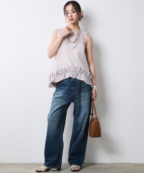 CHIC STYLE(シックスタイル)の「裾フリルシアーノースリーブブラウス<大きいサイズ有>シックスタイル(シャツ/ブラウス・レディース・ライトベージュ/ブラック・5L/4L/3L/LL/L/M)」の10枚目の写真