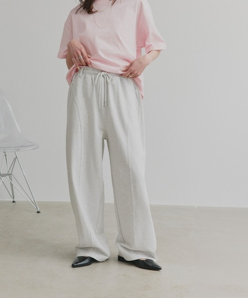ad thie（アドティエ）の「スウェット ワイド カーブパンツ（スウェットパンツ・レディース・オートミール/チャコール/ブラック/アイボリー/ブラウン・MEDIUM/LARGE）」の22枚目の写真