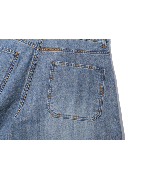 BASEMOMENT(ベースモーメント)の「ロバー カーブド ウォッシング デニムパンツ ライトブルー(デニムパンツ・メンズ・その他・M/L/XL)」の12枚目の写真