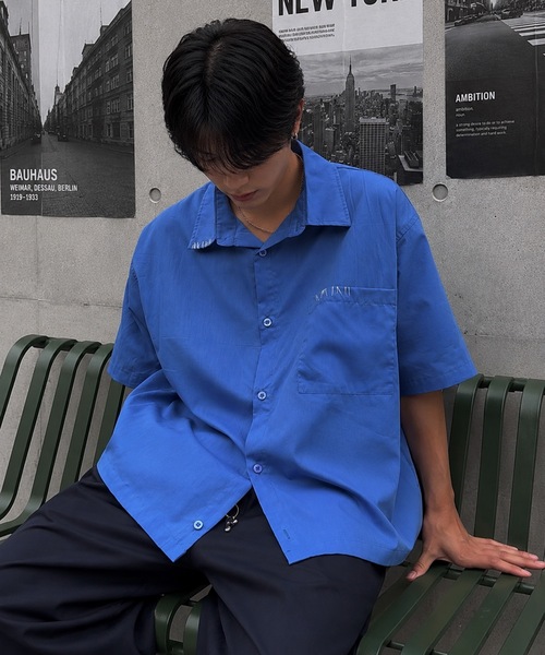 UNDERSTATEMENTs(アンダーステイトメント)の「【ユニセックス】シアーステッチシャツ(シャツ/ブラウス・メンズ・ホワイト/ライトグリーン/ブルー/チャコールグレー・MEDIUM/LARGE)」の4枚目の写真