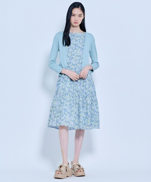 TOCCA(トッカ)の「STELLA BREEZE KNIT カーディガン(カーディガン/ボレロ・レディース・アイボリー系/ブラック系/ブルー系・SMALL/MEDIUM)」の8枚目の写真