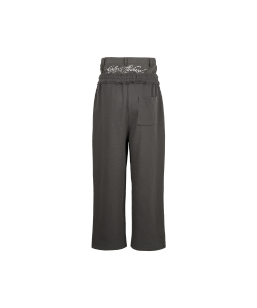 GILAARCHIVE(ギラアーカイブ)の「LAYERED WAIST SWEAT PANTS_CHARCOAL(スウェットパンツ・レディース・その他・FREE)」の5枚目の写真