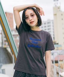 レタリング刺繍Tシャツ