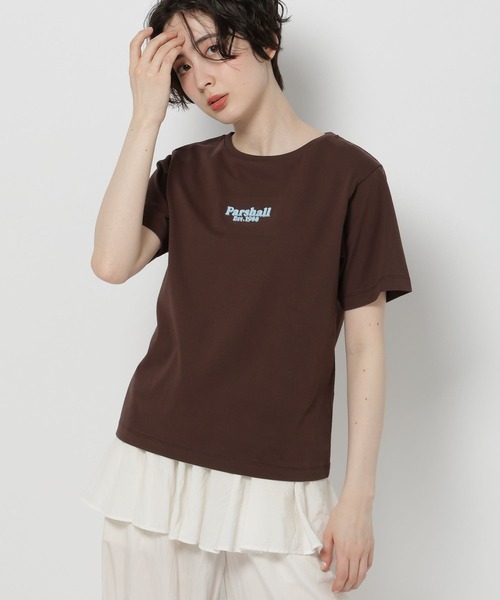 niko and...(ニコアンド)の「レタリング刺繍Tシャツ(Tシャツ/カットソー・レディース・チャコール/オフホワイト/ブラウン・LARGE/MEDIUM)」の4枚目の写真