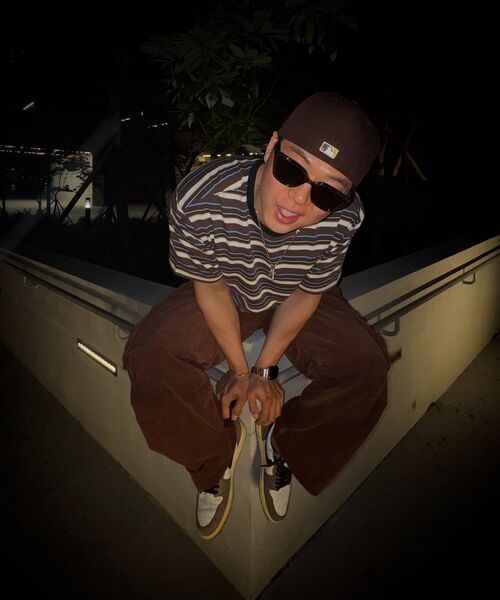 KALAPATTHAR(カラパタール)の「KP LOGO STRIPE SHORT-SLEEVED T-SHIRT - BROWN(Tシャツ/カットソー・メンズ・その他・LARGE/X-LARGE/MEDIUM)」の10枚目の写真