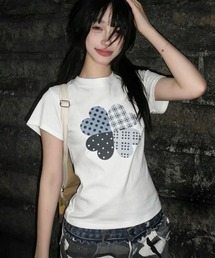 可愛い四つ葉プリントtシャツ