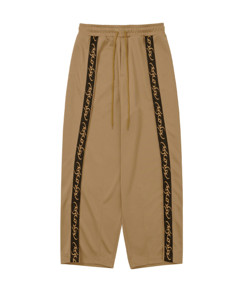 AJOBYAJO（アジョバイアジョ）の「One Tuck Track Pants [MOCHA]（スウェットパンツ・レディース・その他・MEDIUM/LARGE/X-LARGE）」の2枚目の写真