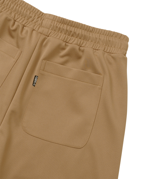 AJOBYAJO（アジョバイアジョ）の「One Tuck Track Pants [MOCHA]（スウェットパンツ・レディース・その他・MEDIUM/LARGE/X-LARGE）」の5枚目の写真