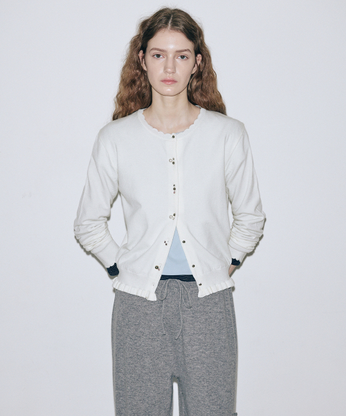 SINOON(シヌーン)の「Silver Pebble Cardigan (Ivory)(カーディガン/ボレロ・レディース・アイボリー・FREE)」の1枚目の写真