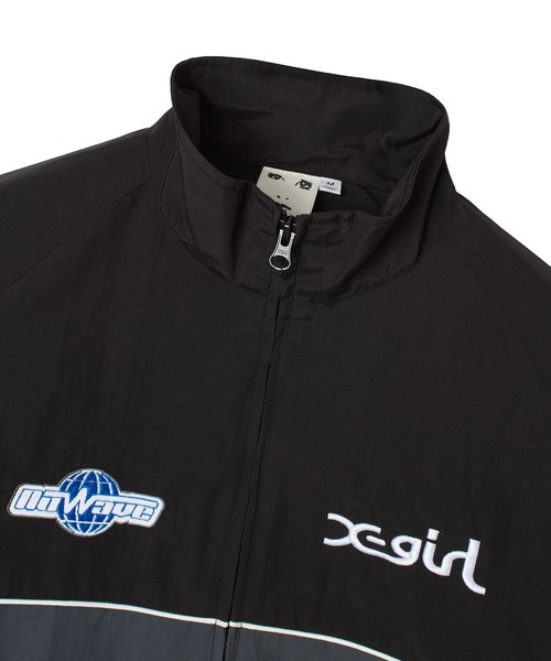 X-girl(エックスガール)の「2WAY SCRIPT LOGO TRACK JACKET(ブルゾン・レディース・ブラック/ベージュ/バーガンディー・S/M)」の8枚目の写真